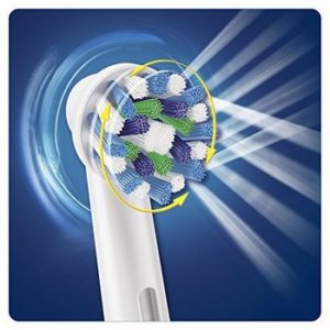 Testina di spazzolino elettrico ideale per pulire bene i denti