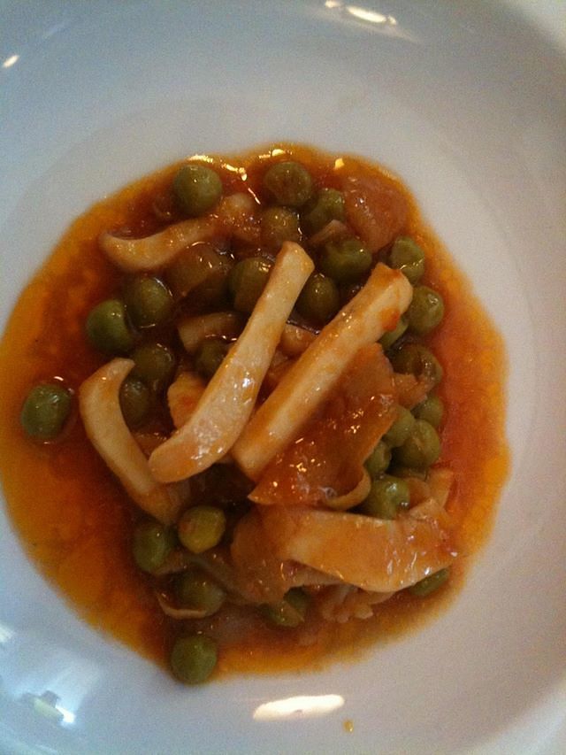 Buridda di seppie genovese Buridda di seppie con piselli alla ligure