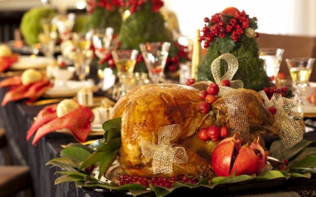 A Natale si può evitare d'ingrassare limitando cibi calorici come questo panettone