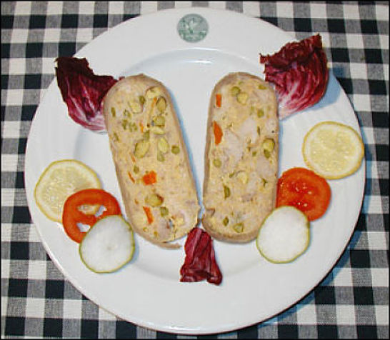 Fette di cima ligure Fette di cima nel piatto con guarni