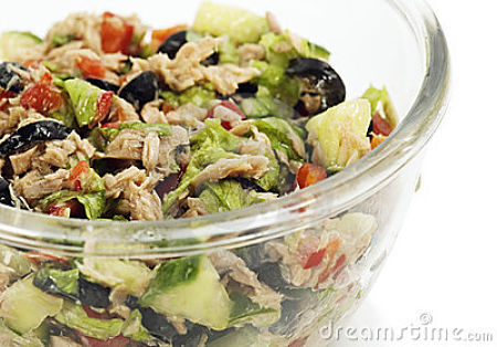 Insalata mista con tonno e patate