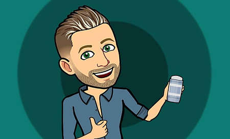 Vignetta di uomo con in mano un deodorante