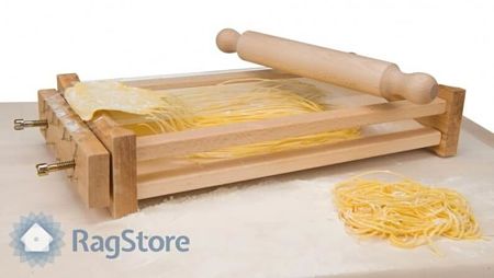 Kit per la preparazione degli spaghetti alla chitarra