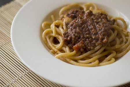 Spaghetti con ragù di carne alla bolognese