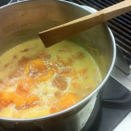 Come cuocere una confettura in pentola