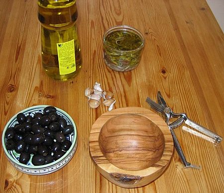 Occorrente per fare la Tapenade