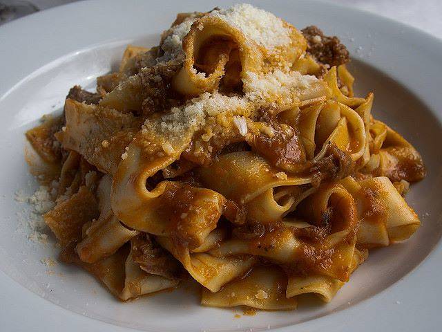 Pappardelle al ragù di lepre