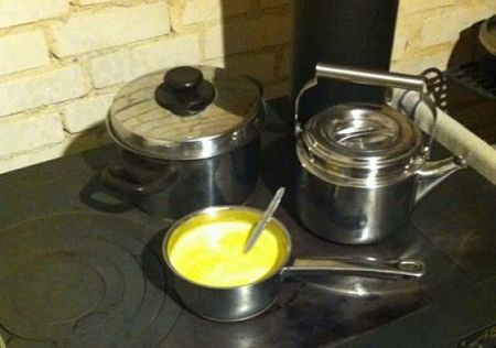 Come fare il latte d'oro in pochi minuti