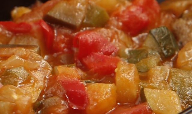 Immagine di verdure alla manchega fatte secondo la ricetta spagnola