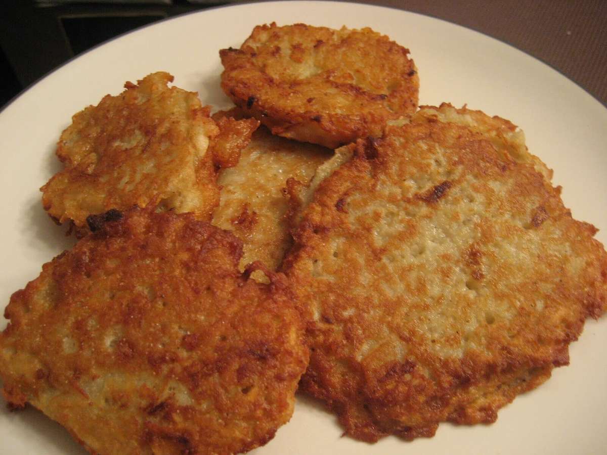 Frittelle di patate croccanti Fotografia di frittelle di patate