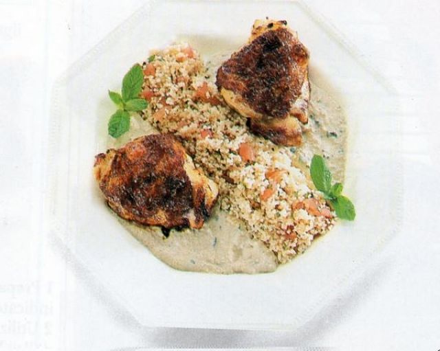 Cosce di pollo grigliate con Taboulé e salsa al coriandolo