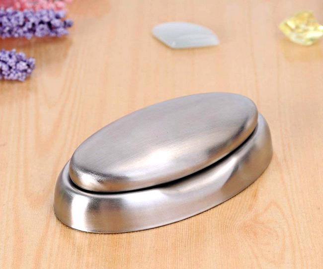 La saponetta in acciaio inox serve per eliminare gli odori spiacevoli dalle mani