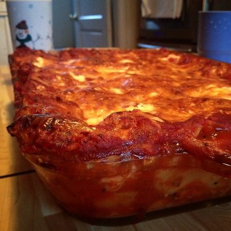 Lasagne al forno gratinate sotto il grill