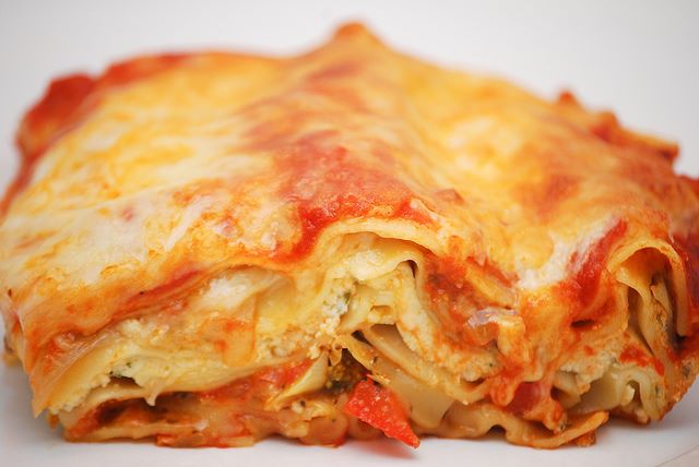 Lasagne con verdure stagionali al forno preparate con il minimo sforzo