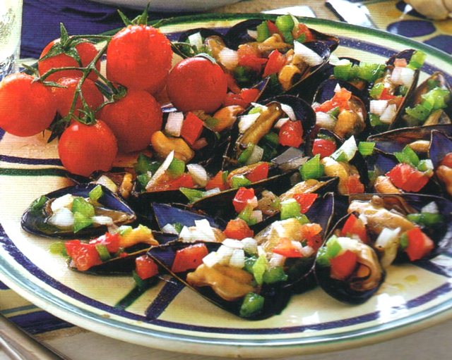 Insalata di cozze e verdure