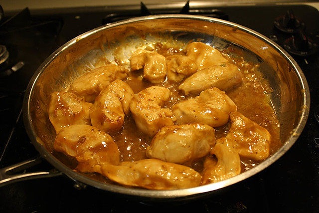 Pollo all'arancia cotto in padella