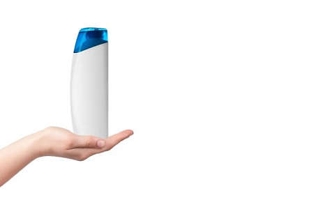 Flacone di shampoo senza etichetta