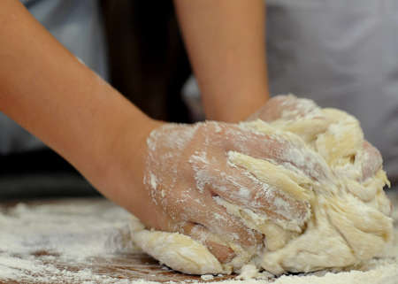 Impasto lavorato manualmente