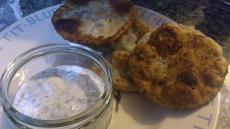 Raita di menta e coriandolocon pane indiano