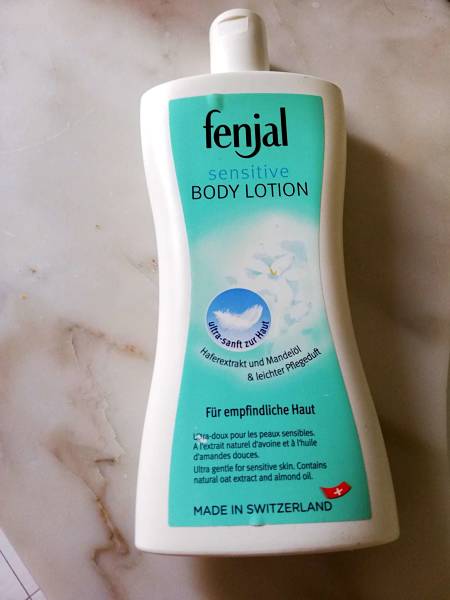 Crema idratante fluida Sensitive Body Lotion della Fenjal