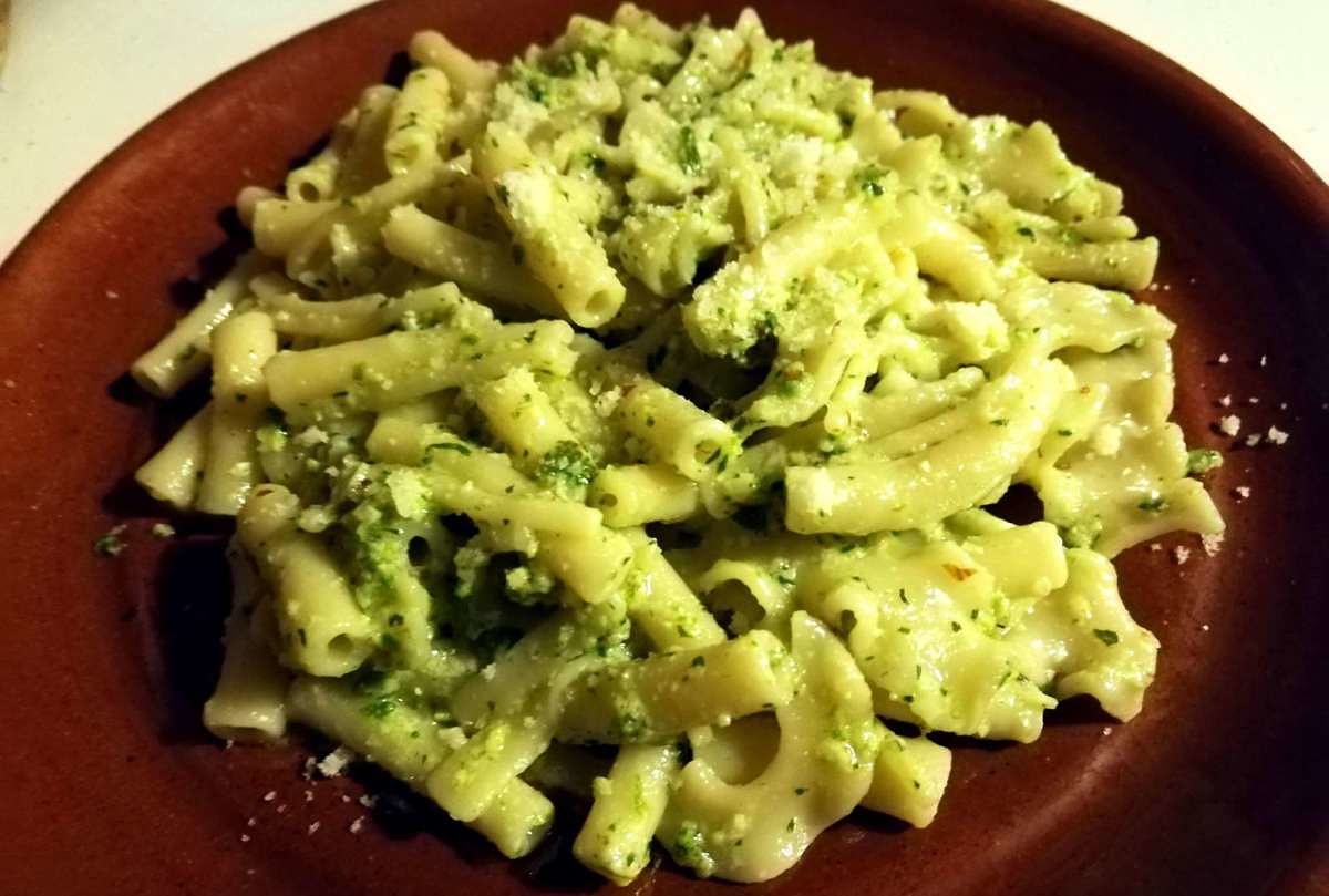 Pasta mista al pesto di limone