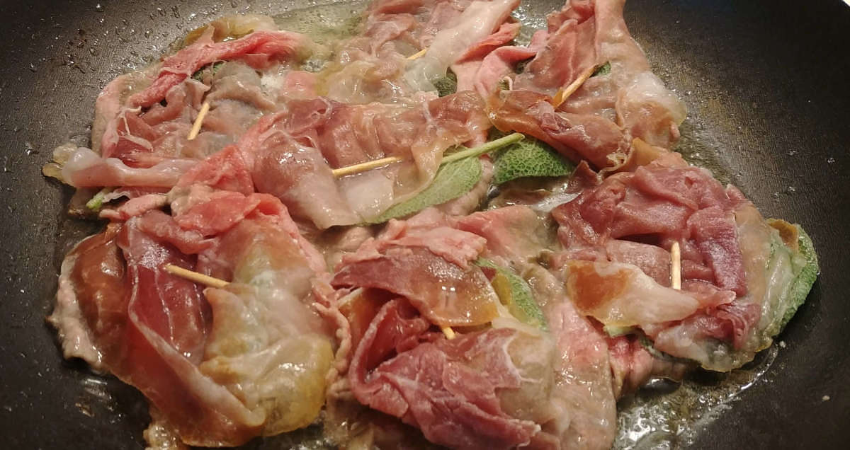 Cottura veloce dei saltimbocca alla romana