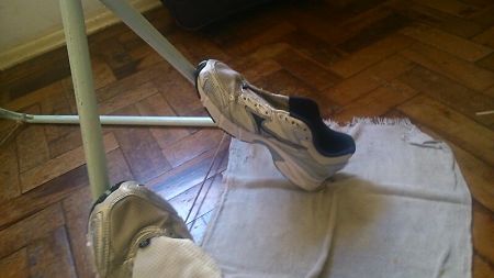 Come fare asciugare le sneakers in casa