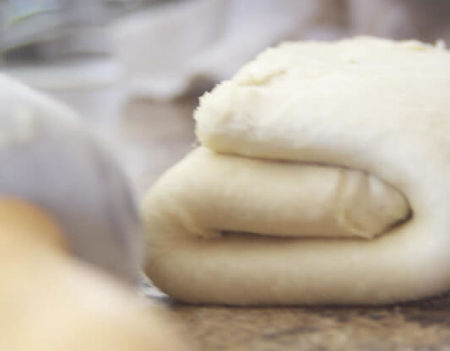 Impasto piegato a libro