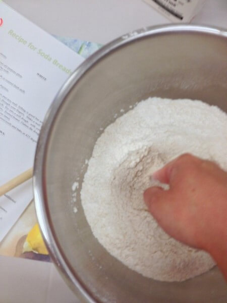 Come setacciare la farina