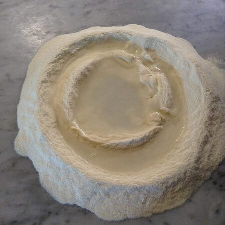 Come iniziare a fare l'impasto delle busiate