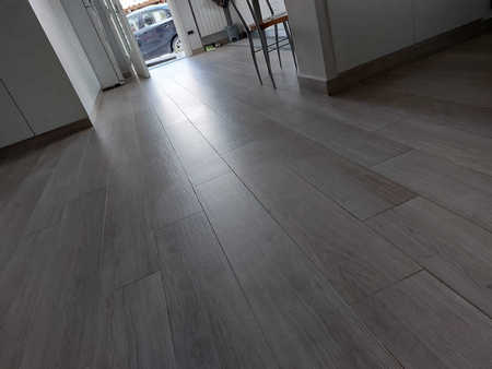 Parquet opaco pulito