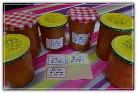 Come etichettare la confettura di mele cotogne invasata