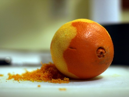 Scorza grattugiata di arancia non trattata