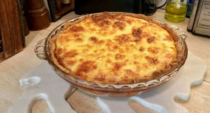 Quiche Lorraine appena uscita dal forno