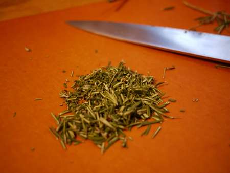 Rosmarino tritato a coltello
