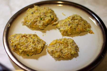 Frittelle di zucca crude della giusta consistenza