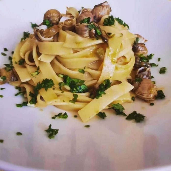 Tagliatelle con lumachine di mare