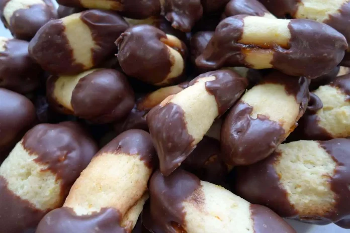 Aspetto delle Katzenzungen farcite fatte in casa